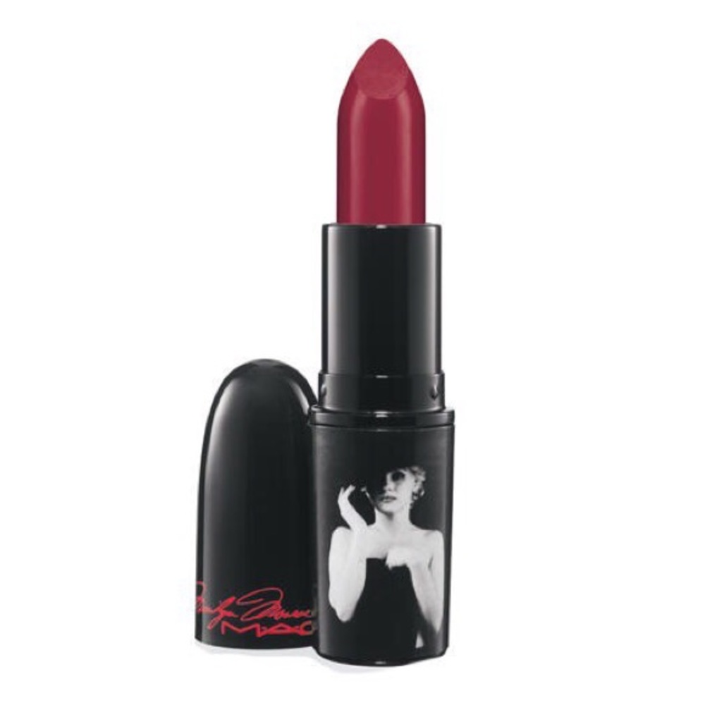 MAC Marilyn Monroe Charmed, I’m Sure Lipstick